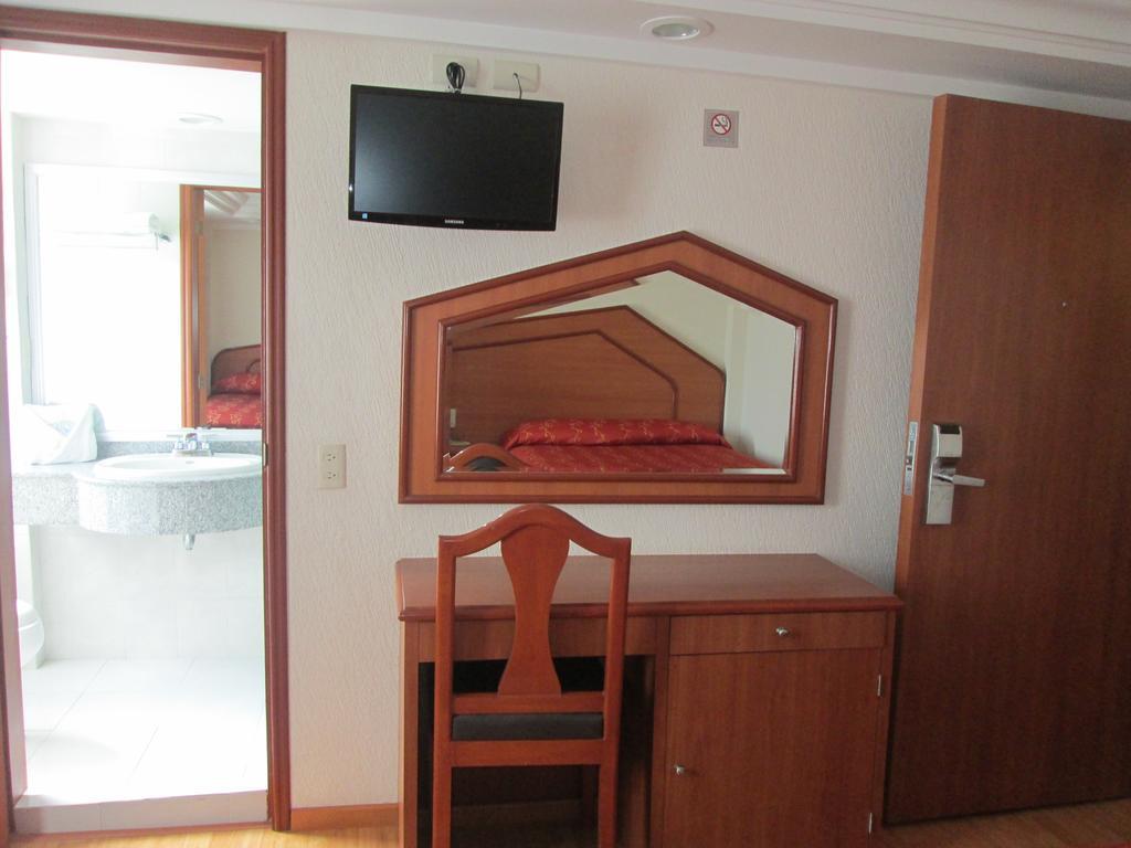 Hotel Premier Мехико Экстерьер фото
